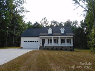 1647 Davis Farm Road, York, SC 29745