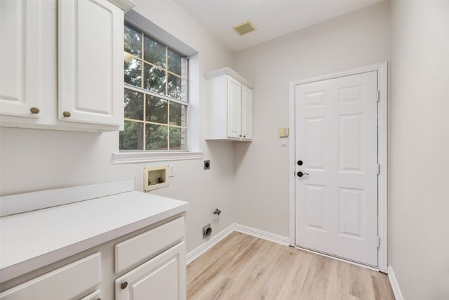 2712 white wing Lane, Mckinney, TX 75070