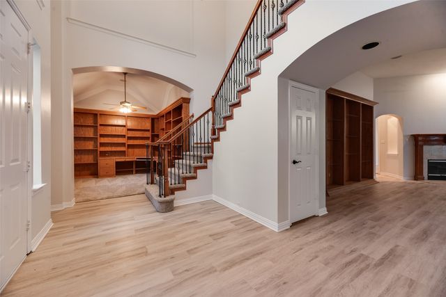 2712 white wing Lane, Mckinney, TX 75070