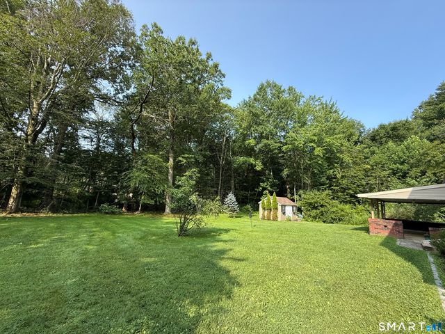 556 Forest Road, Orange, CT 06477