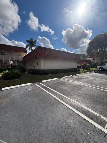 12007 Poinciana Boulevard 108, Royal Palm Beach, FL 33411