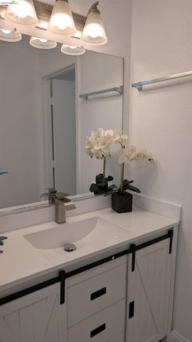 1387 Del Rio Cir B, Concord, CA 94518