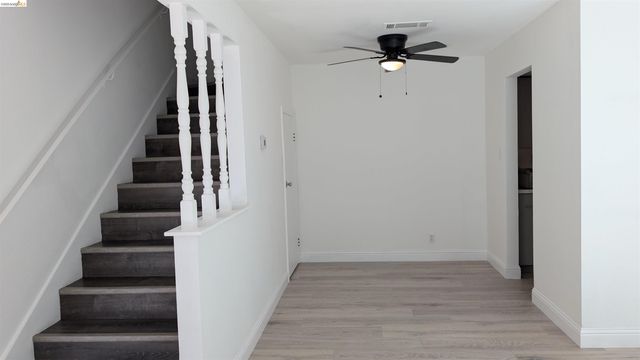 1387 Del Rio Cir B, Concord, CA 94518