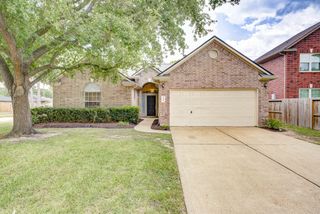 10703 Knoll Bend Lane, Houston, TX 77070