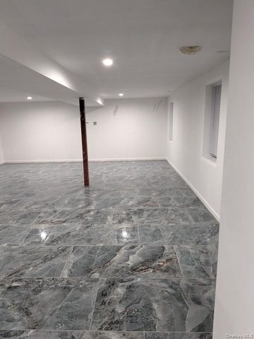 102-31 164th Avenue, Howard Beach, NY 11414