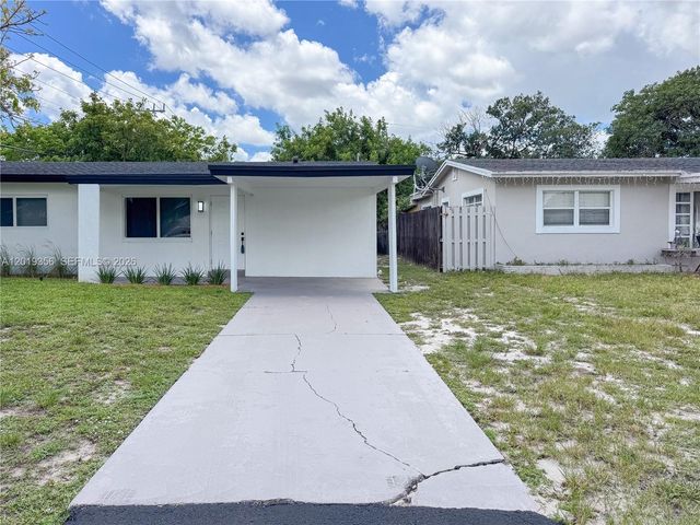 60 NW 47th Ct, Oakland Park, FL 33309