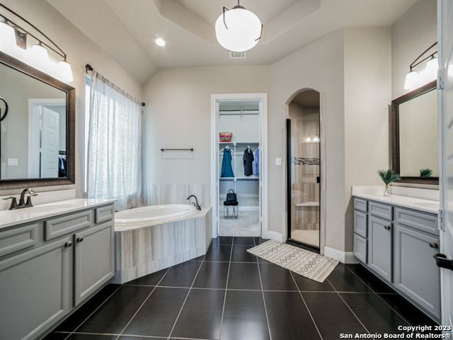 22815 EVANGELINE, San Antonio, TX 78258