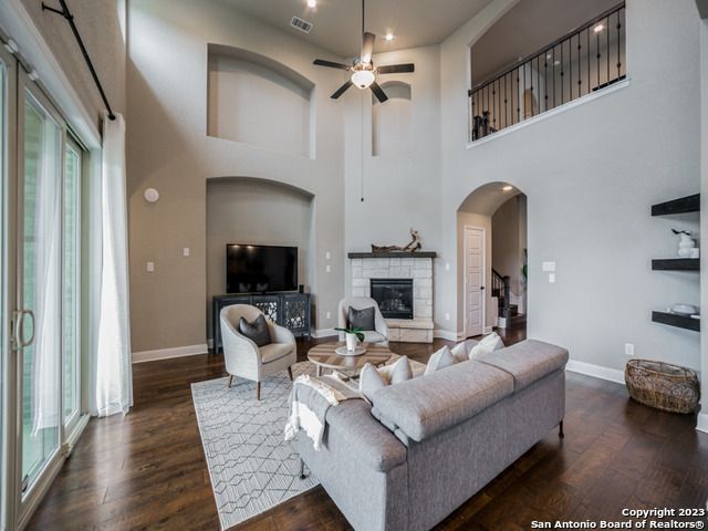 22815 EVANGELINE, San Antonio, TX 78258