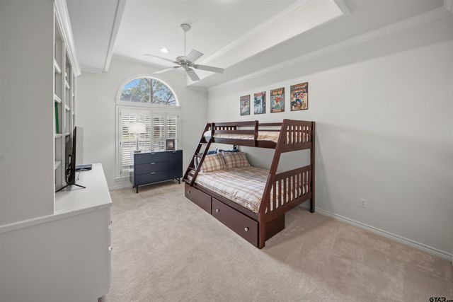 1701 Royal Oak Dr., Tyler, TX 75703