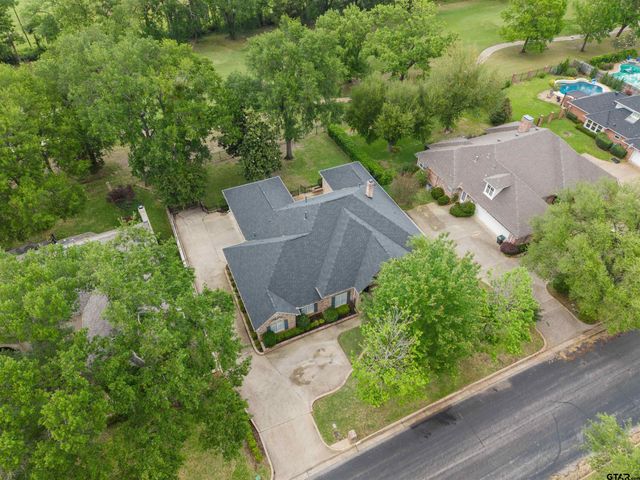 1701 Royal Oak Dr., Tyler, TX 75703