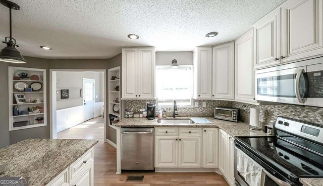 106 Dylan Way, Bremen, GA 30110
