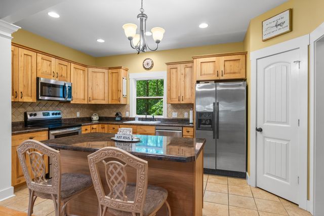 2504 Bearwallow Road, Ashland City, TN 37015