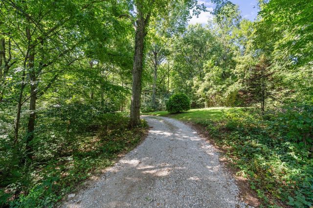 2504 Bearwallow Road, Ashland City, TN 37015