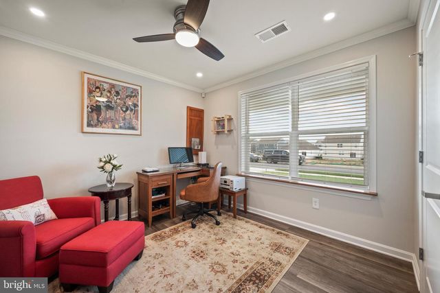 121 GRASMERE ST, Stephens City, VA 22655