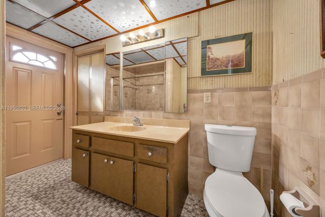 3500 NW 1st St, Miami, FL 33125