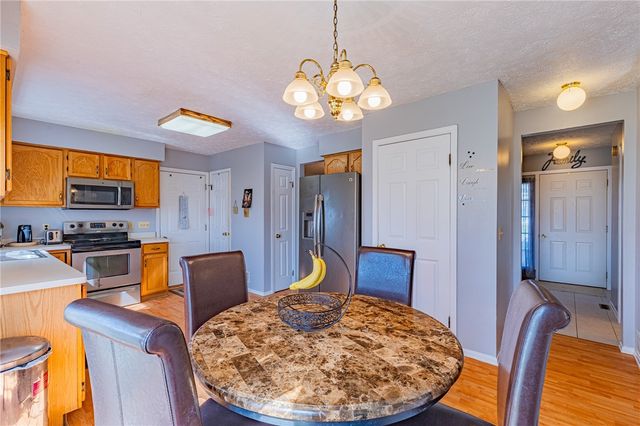 42 Cassandra Circle, Chili, NY 14428
