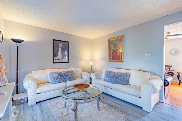 42 Cassandra Circle, Chili, NY 14428