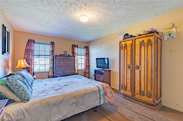 42 Cassandra Circle, Chili, NY 14428