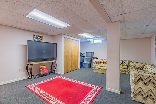 42 Cassandra Circle, Chili, NY 14428
