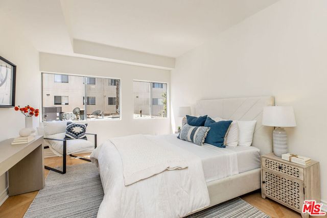 121 S Palm Drive 403, Beverly Hills, CA 90212