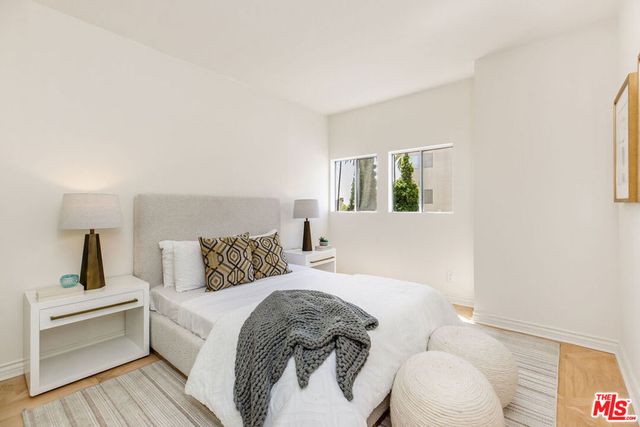 121 S Palm Drive 403, Beverly Hills, CA 90212