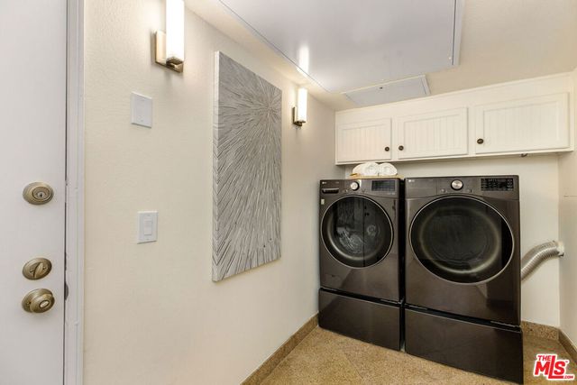 121 S Palm Drive 403, Beverly Hills, CA 90212