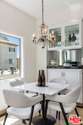 121 S Palm Drive 403, Beverly Hills, CA 90212
