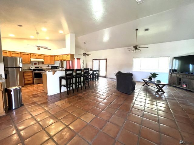 4242 W County 15 St, Somerton, AZ 85350