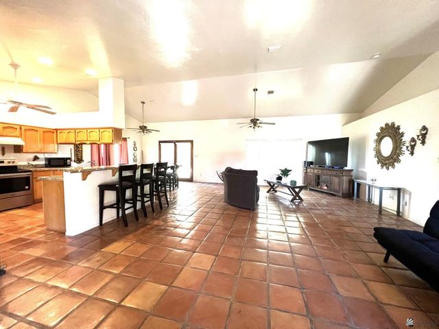 4242 W County 15 St, Somerton, AZ 85350
