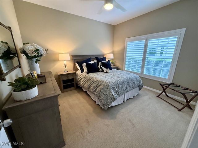 240 Via Perignon 9-1, Naples, FL 34119