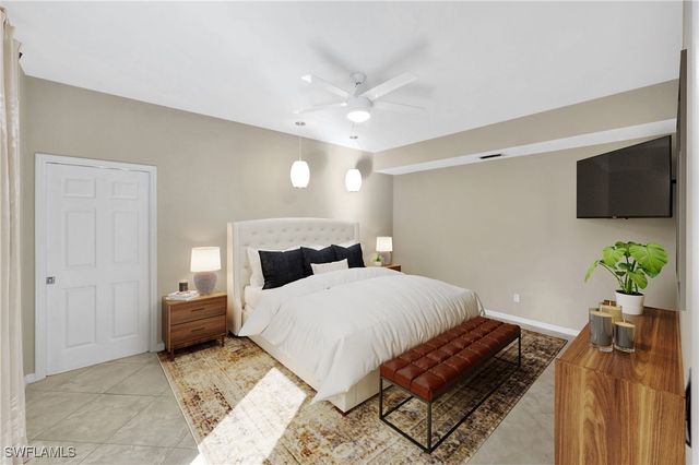 240 Via Perignon 9-1, Naples, FL 34119