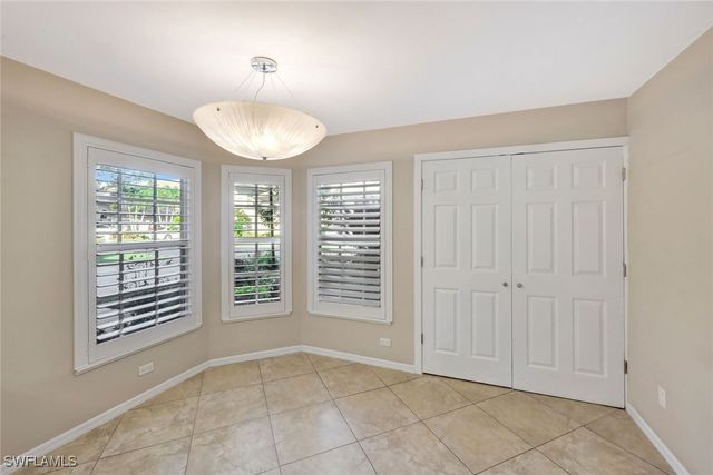 240 Via Perignon 9-1, Naples, FL 34119