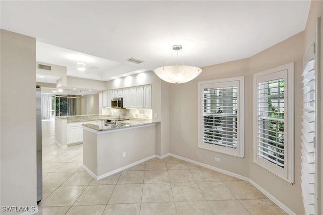 240 Via Perignon 9-1, Naples, FL 34119