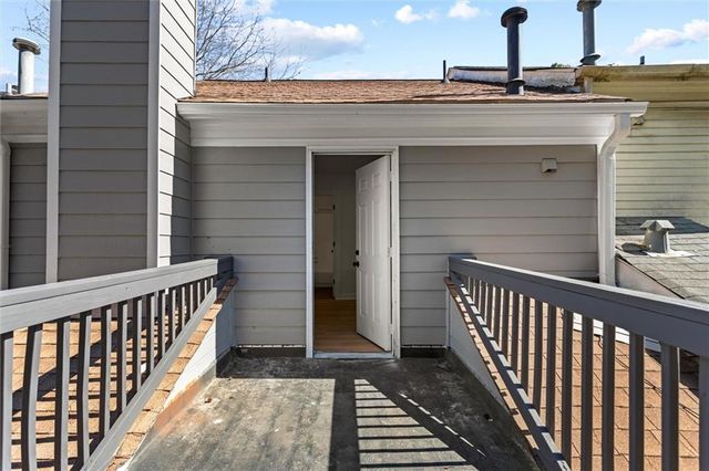 3047 Shadow Walk Lane, Tucker, GA 30084