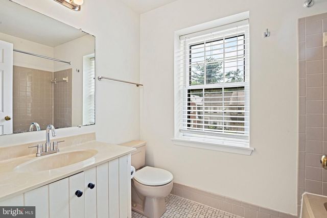 2885 KELLY SQ, Vienna, VA 22181