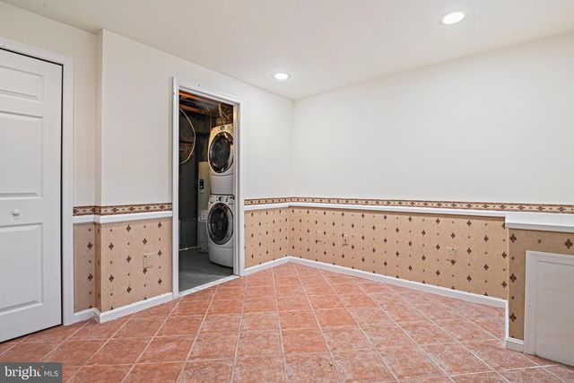 2885 KELLY SQ, Vienna, VA 22181