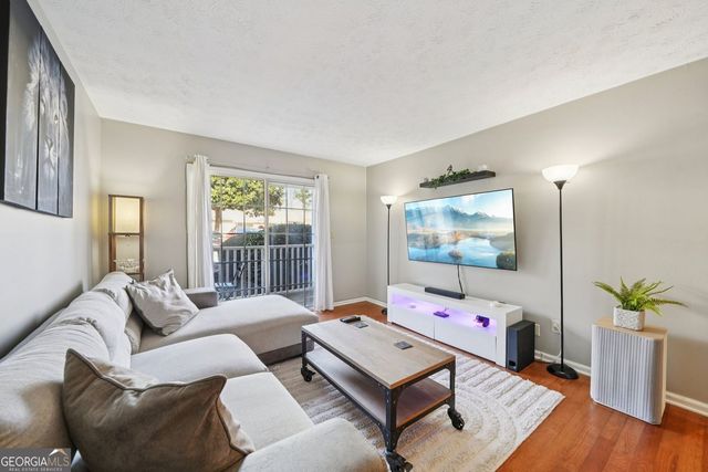 311 Seven Pines Court 207, Atlanta, GA 30339