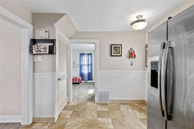 106 Jordan St, Bethel Park, PA 15102