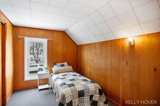 609 W Maple Street, Wayland City, MI 49348