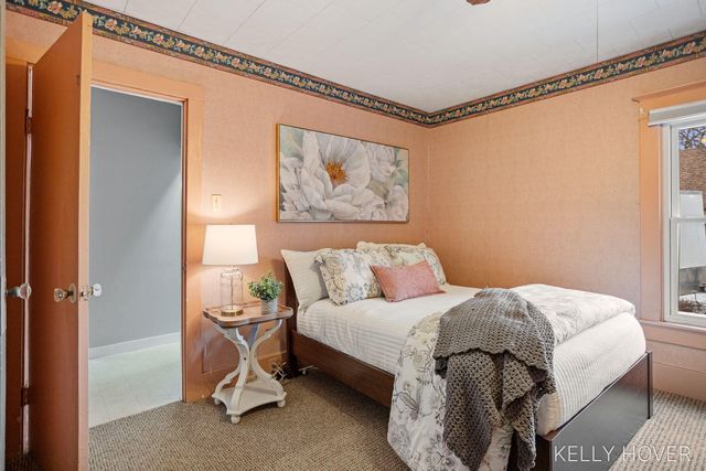 609 W Maple Street, Wayland City, MI 49348