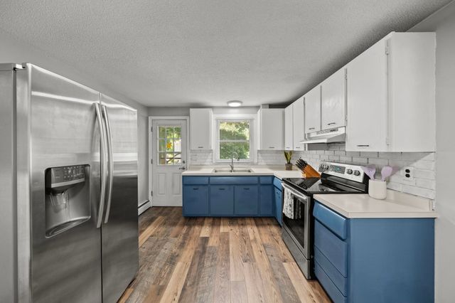 6 Cypress Street, Salem, NH 03079