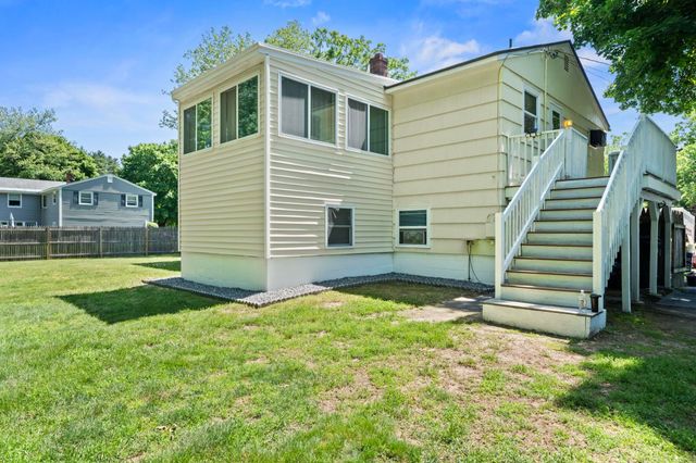 6 Cypress Street, Salem, NH 03079