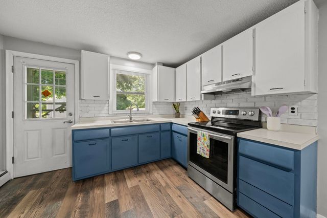 6 Cypress Street, Salem, NH 03079