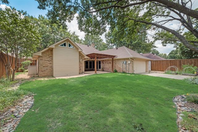 212 Steamboat Drive, Coppell, TX 75019