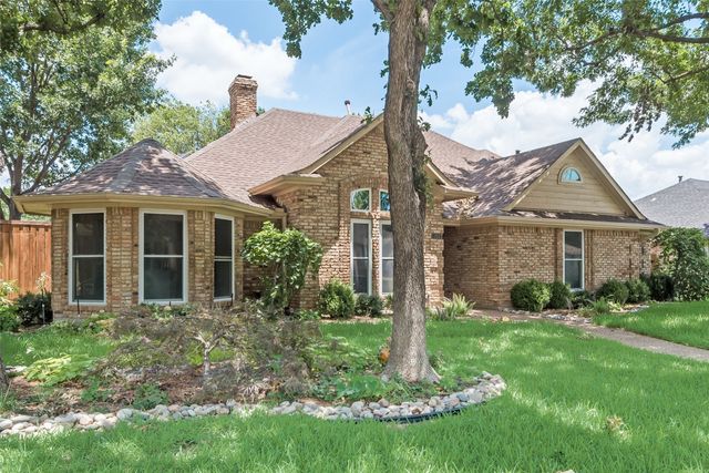 212 Steamboat Drive, Coppell, TX 75019