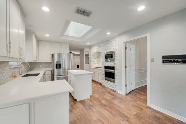 212 Steamboat Drive, Coppell, TX 75019