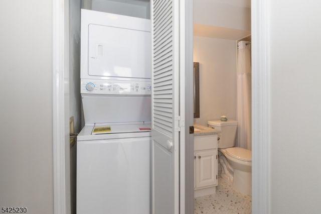 184 Alexandria Way, Bernards Twp., NJ 07920