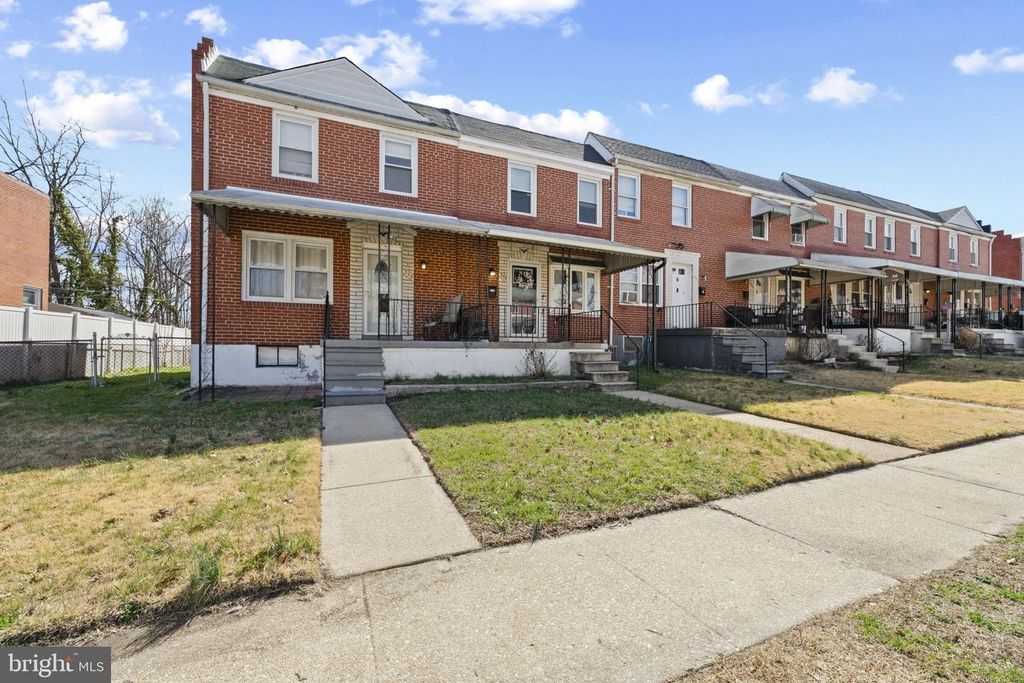 353 LEEANNE RD, Essex, MD 21221