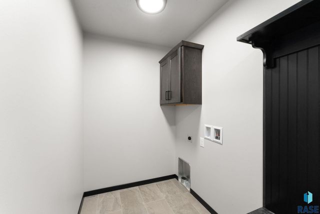 5301 E 63rd St Street, Sioux Falls, SD 57108