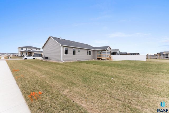 5301 E 63rd St Street, Sioux Falls, SD 57108